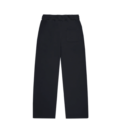 BASE BLACK